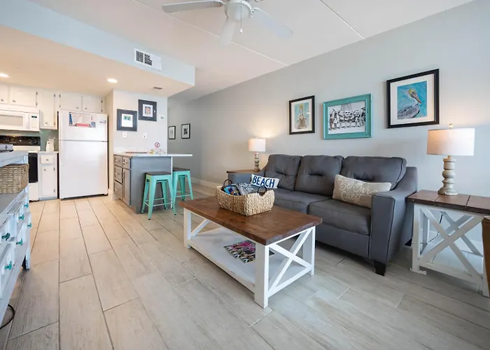 Island Winds East 802 Apartment
